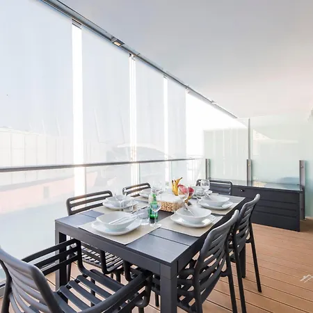 Waterfront Lux, 2 Bed Studio, Parking By Tilo * 热那亚