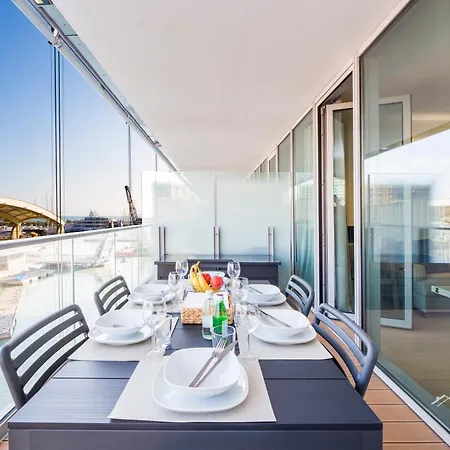 公寓 Waterfront Lux, 2 Bed Studio, Parking By Tilo