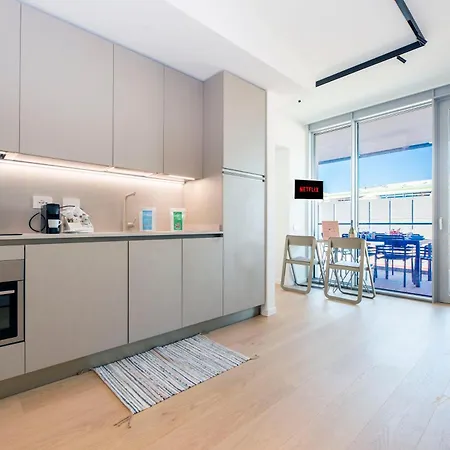 Waterfront Lux, 2 Bed Studio, Parking By Tilo 公寓 热那亚