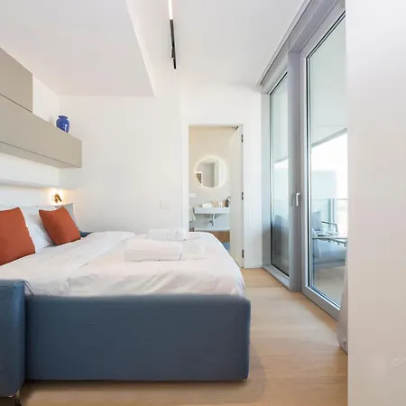 Waterfront Lux, 2 Bed Studio, Parking By Tilo 热那亚