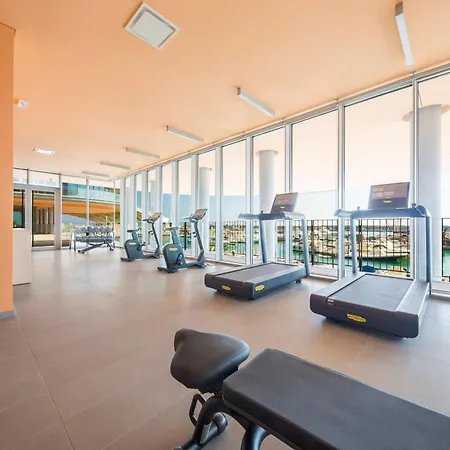 Waterfront Lux, 2 Bed Studio, Parking By Tilo *